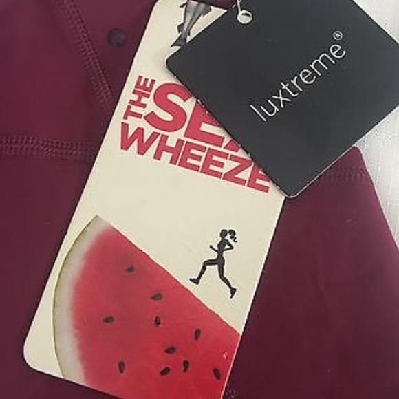 lululemon athletica Pants - Lululemon seawheeze crop leggings- firm price:)